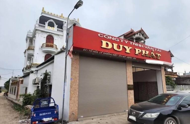 BỐ MẸ RUỘT DÂNG CON GÁI ĐẾN ABCXYZ VỚI KHÁCH HÀNG CHỈ ĐỂ GIỮ MỐI LÀM ĂN, KỊCH BẢN ĐẾN TRÊN FILM CŨNG CHƯA DÁM VIẾT